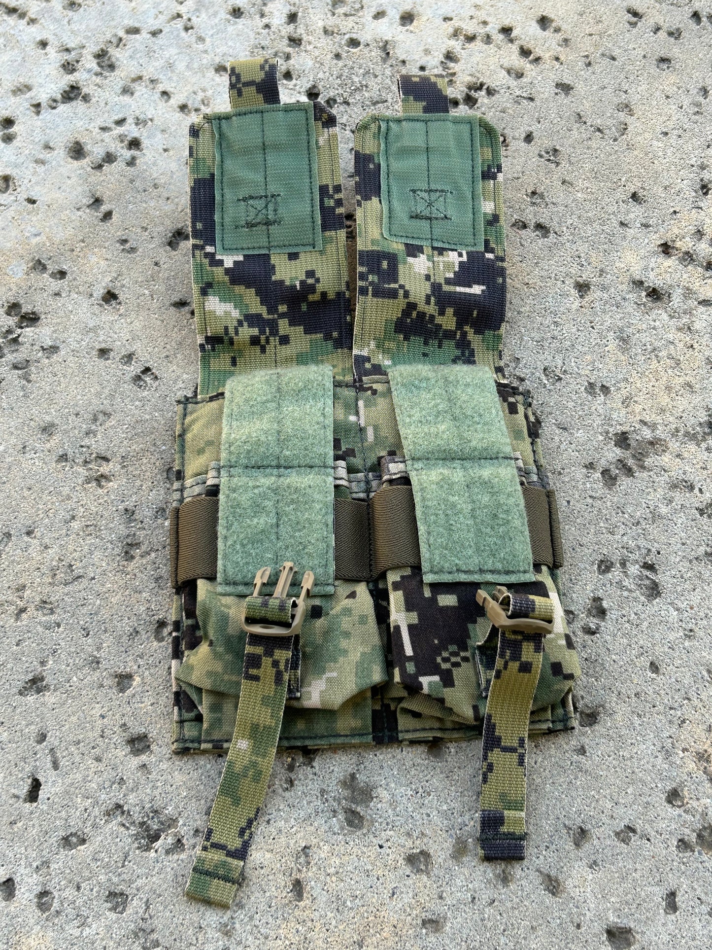 *USED* Eagle Industries Double M4 Mag Pouch AOR2