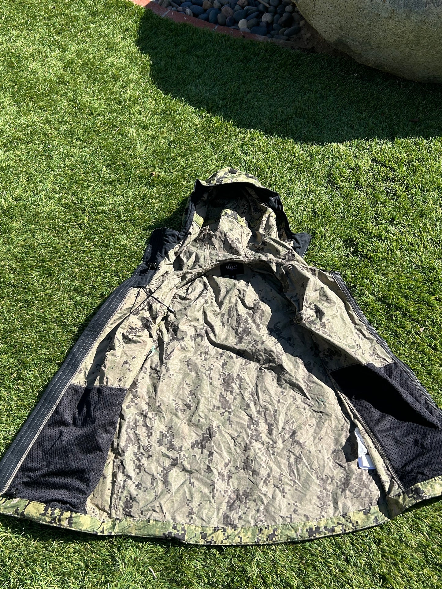 *USED* Beyond Sleeveless Jacket AOR2