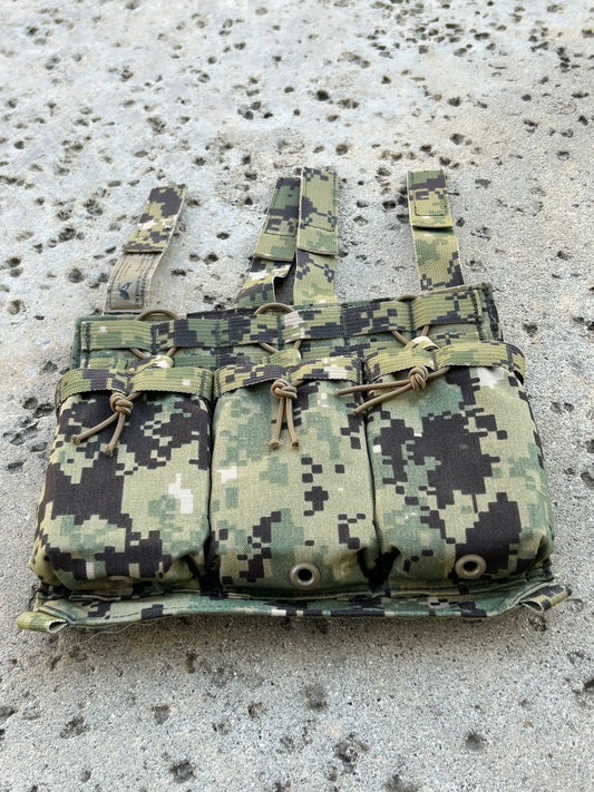 *USED* Eagle Industries Triple M4 Mag Pouch Placard AOR2