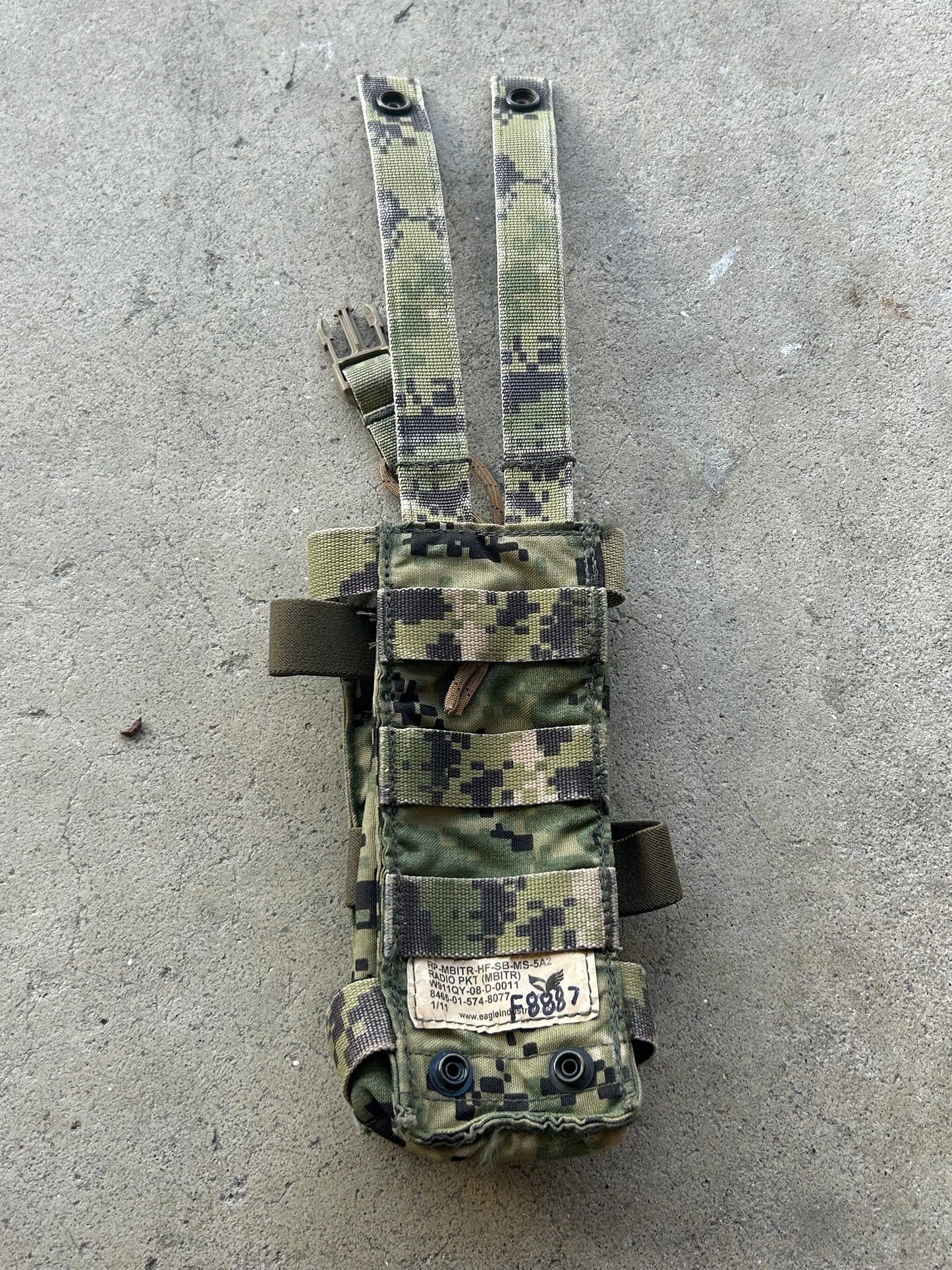 *USED* Eagle industries Mbitr Radio Pouch AOR2